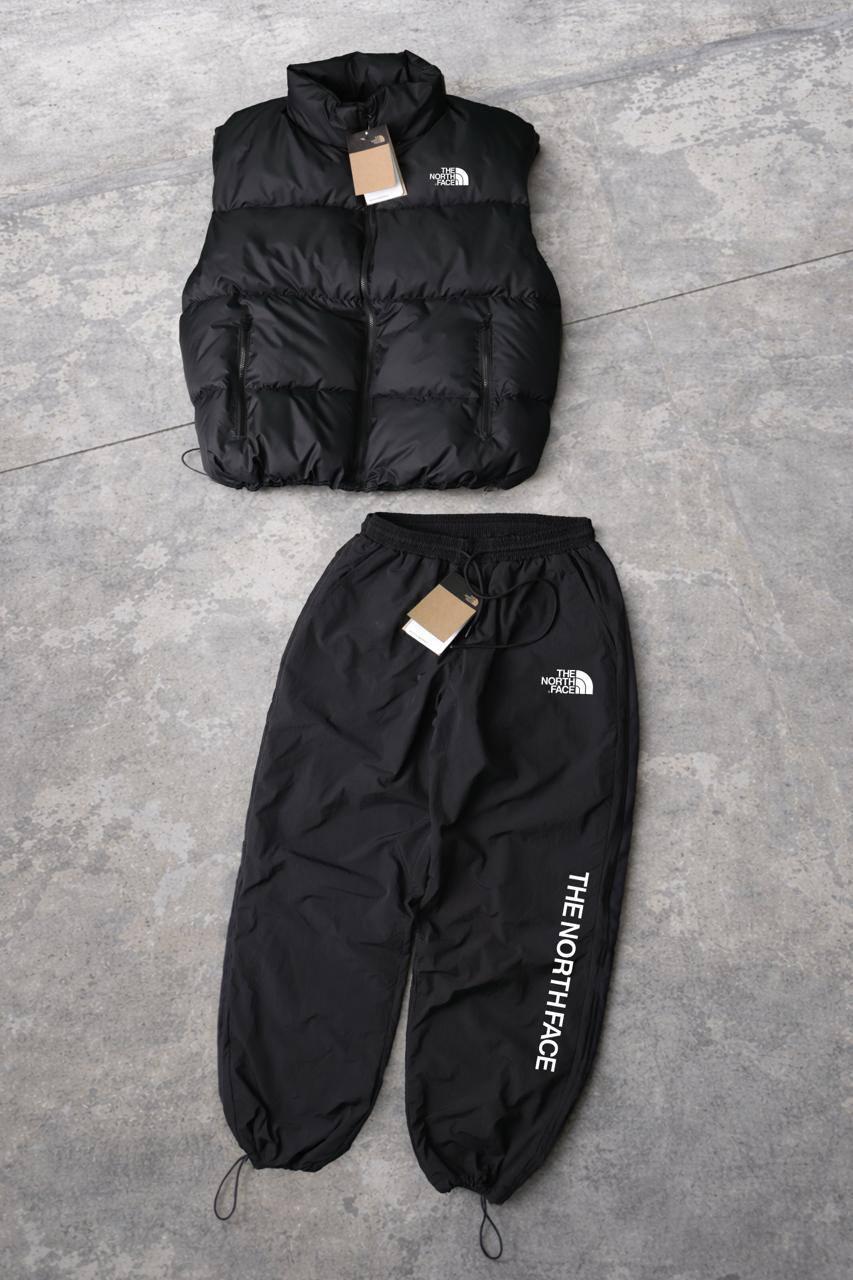 Комплект Жилетка+нейлонові штани The North Face демисезон універсальний та трендовий у вуличному стилі костюм