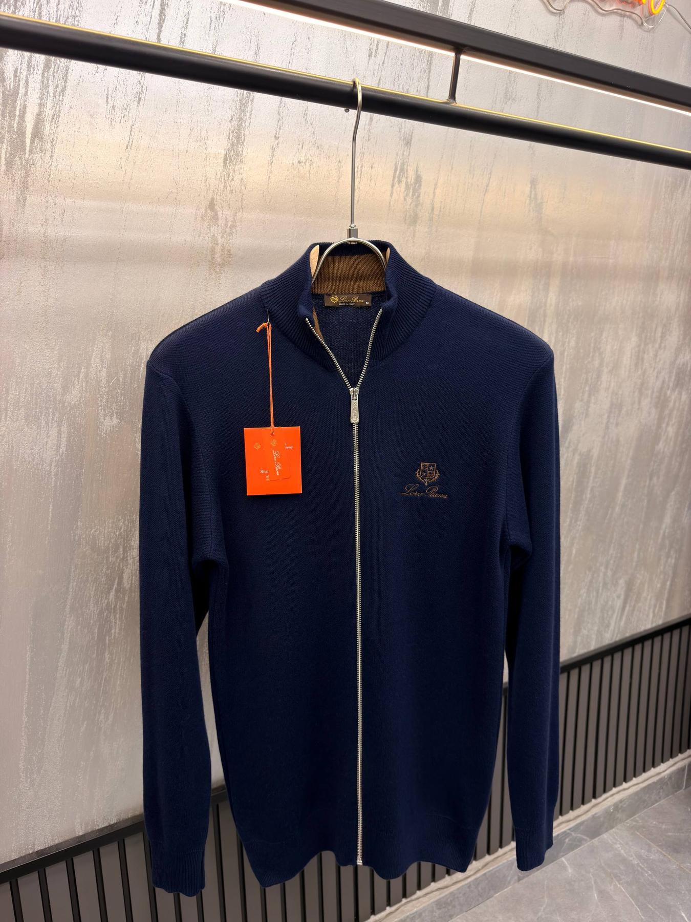 Зипка на молнии в стиле casual кофта с капюшоном
