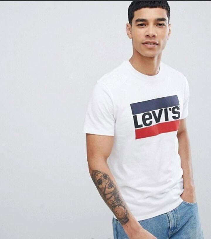 Чоловічі футболки Levis