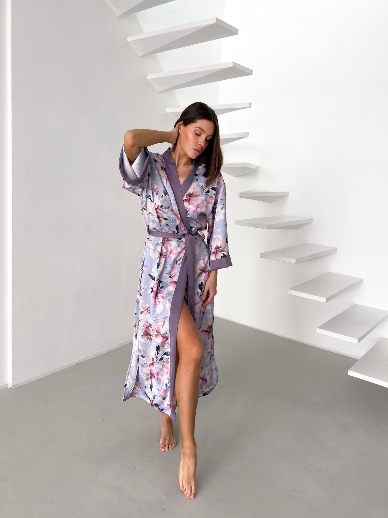 Жіночий халат кімоно довгий COSY Morning Bloom шовк-сатин 2XL/3XL квіти на лавандовому кольорі MB2