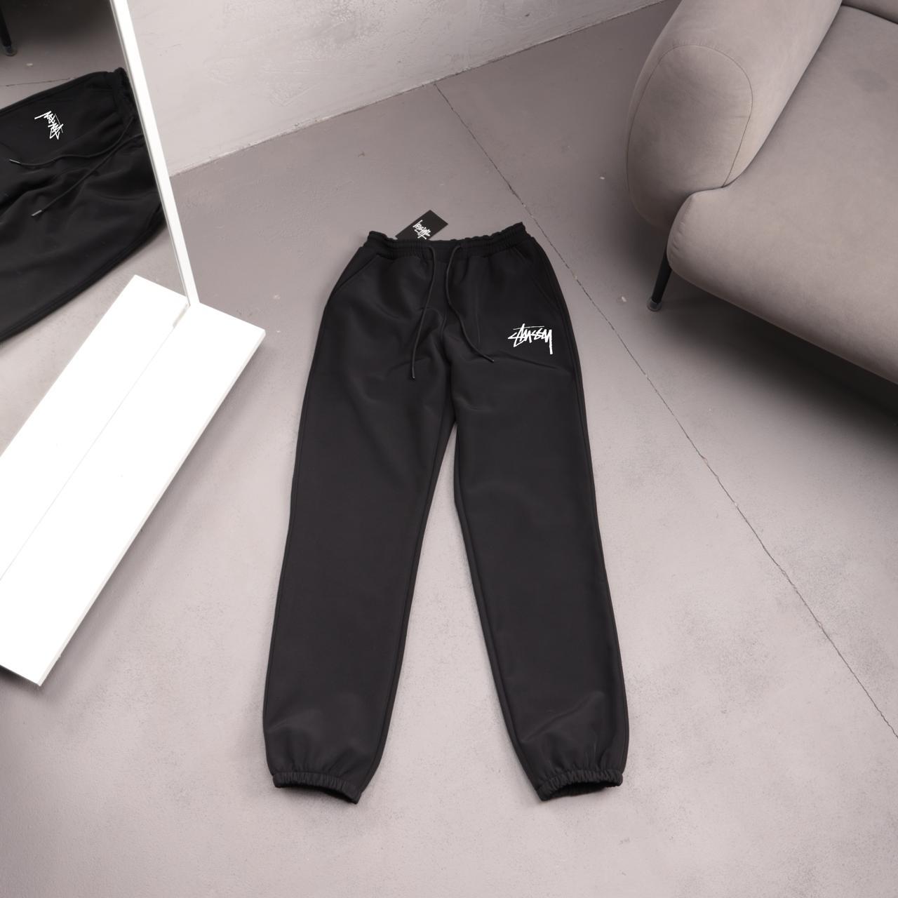 Штаны Плащевка STUSSY флис (софт шел) мужские черные зимние удобные и повседневные для путешествий брюки