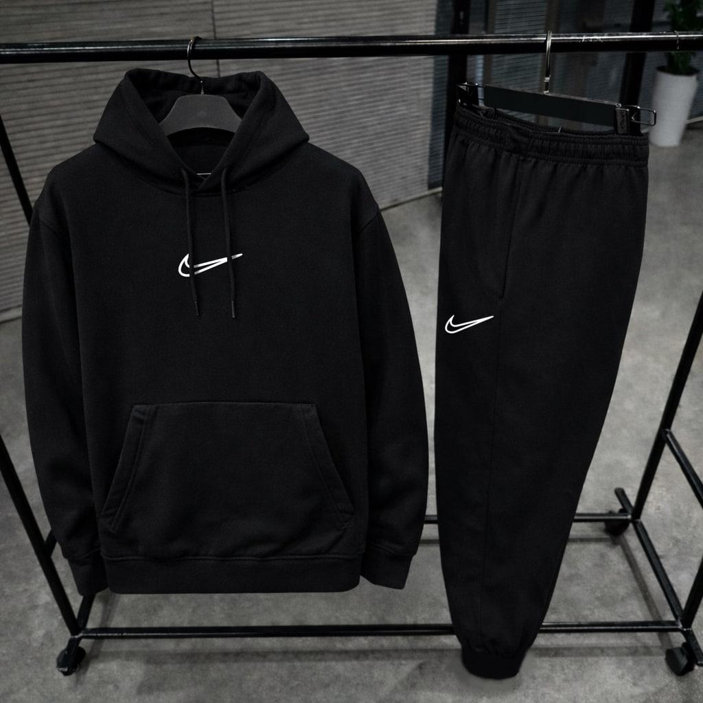 Весняний комплект Nike трикотажный стильный и универсальный для поездок за город костюм