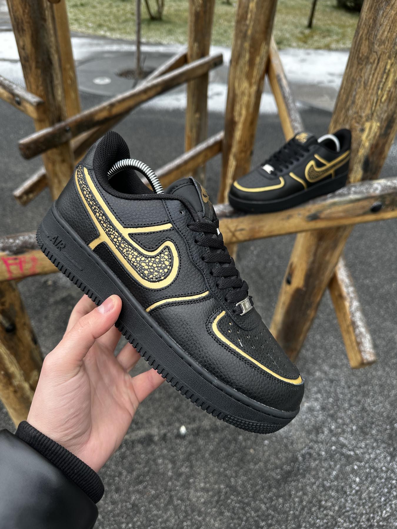 Nike air force 1 cr7 gold best sale