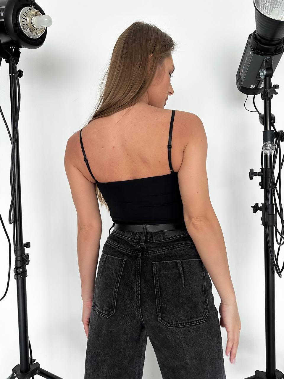 Топ DO2372 (Чорний)