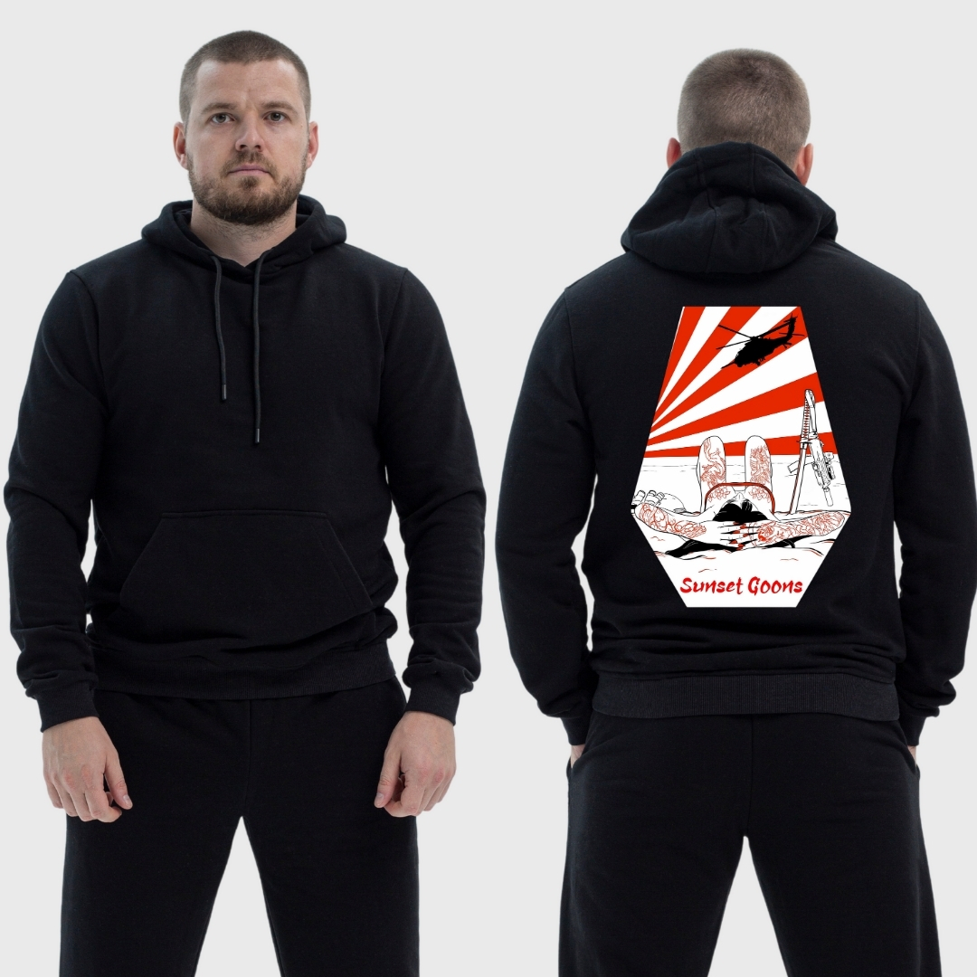 Чоловічий легкий худі з принтом Sunset Goons дівчина на пляжі гелікоптер вертоліт, Чорний