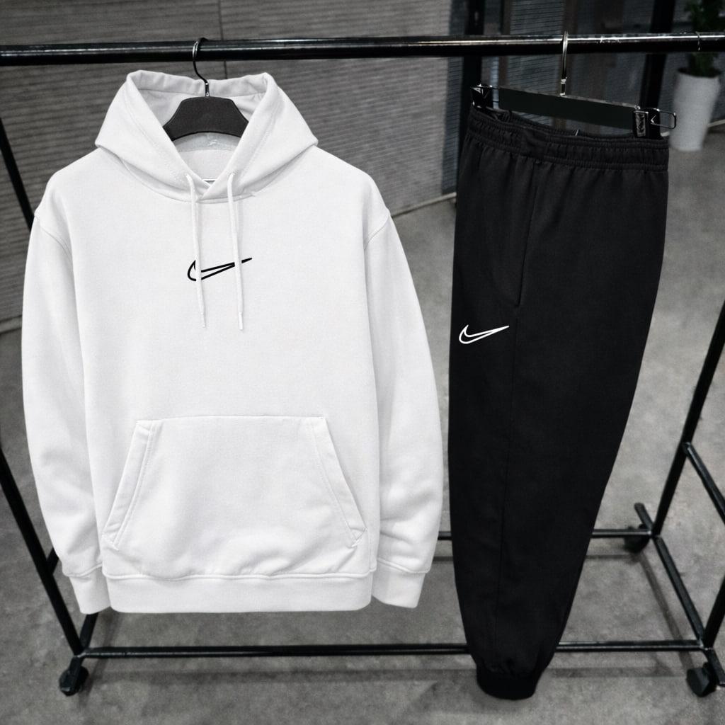 Весняний комплект Nike трикотажный практичный и универсальный для ежедневных образов костюм