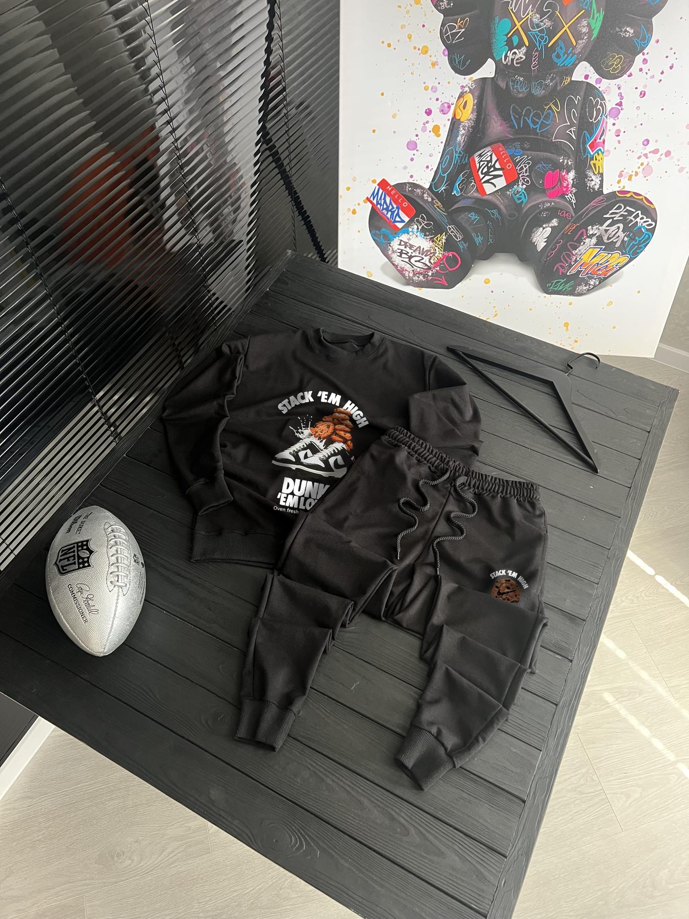 Комплект свитшот Nike двунитка демисезонный удобный и модный для ежедневных образов костюм