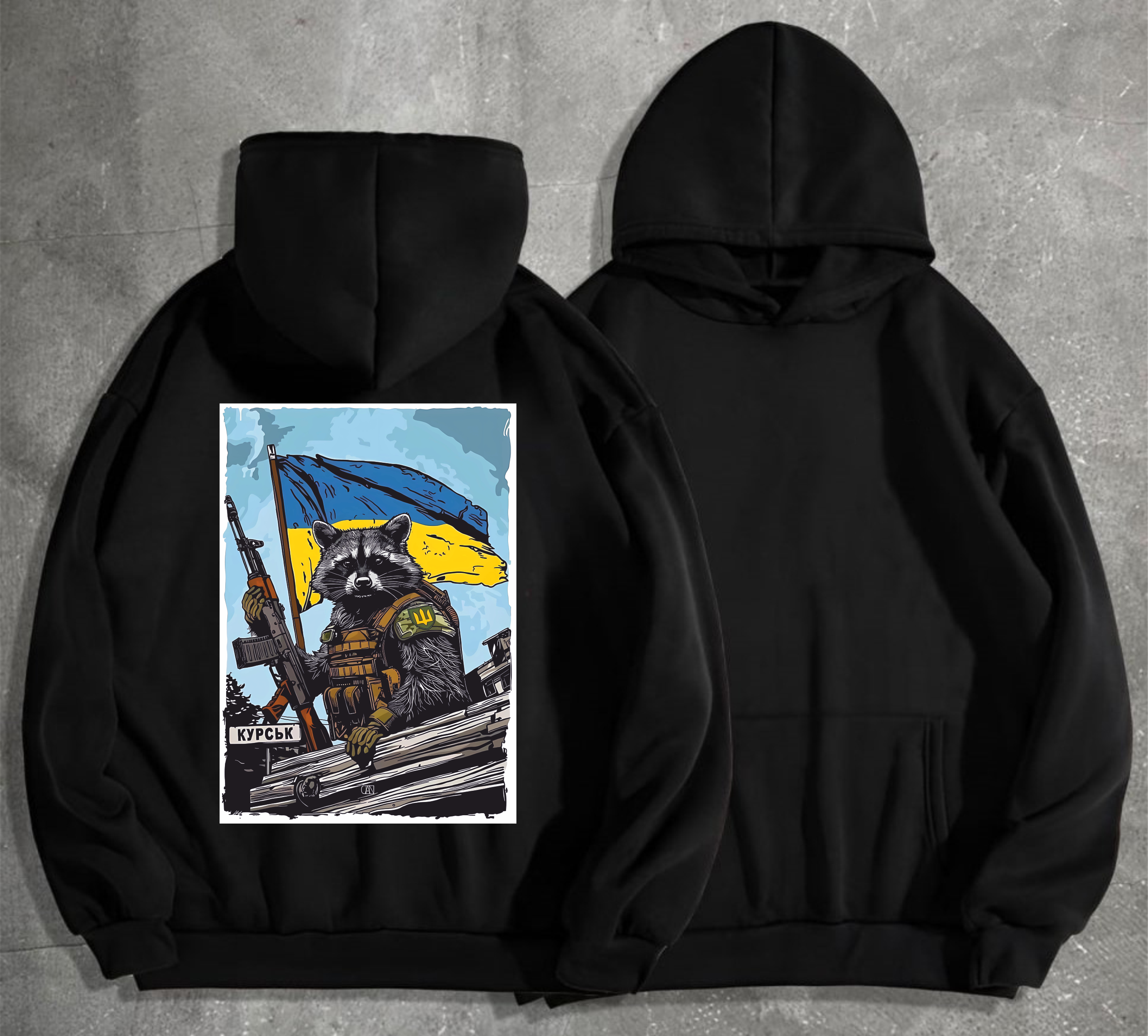Худі чоловічий на флісі з принтом Бойовий енот Курськ прапор України , Чорний