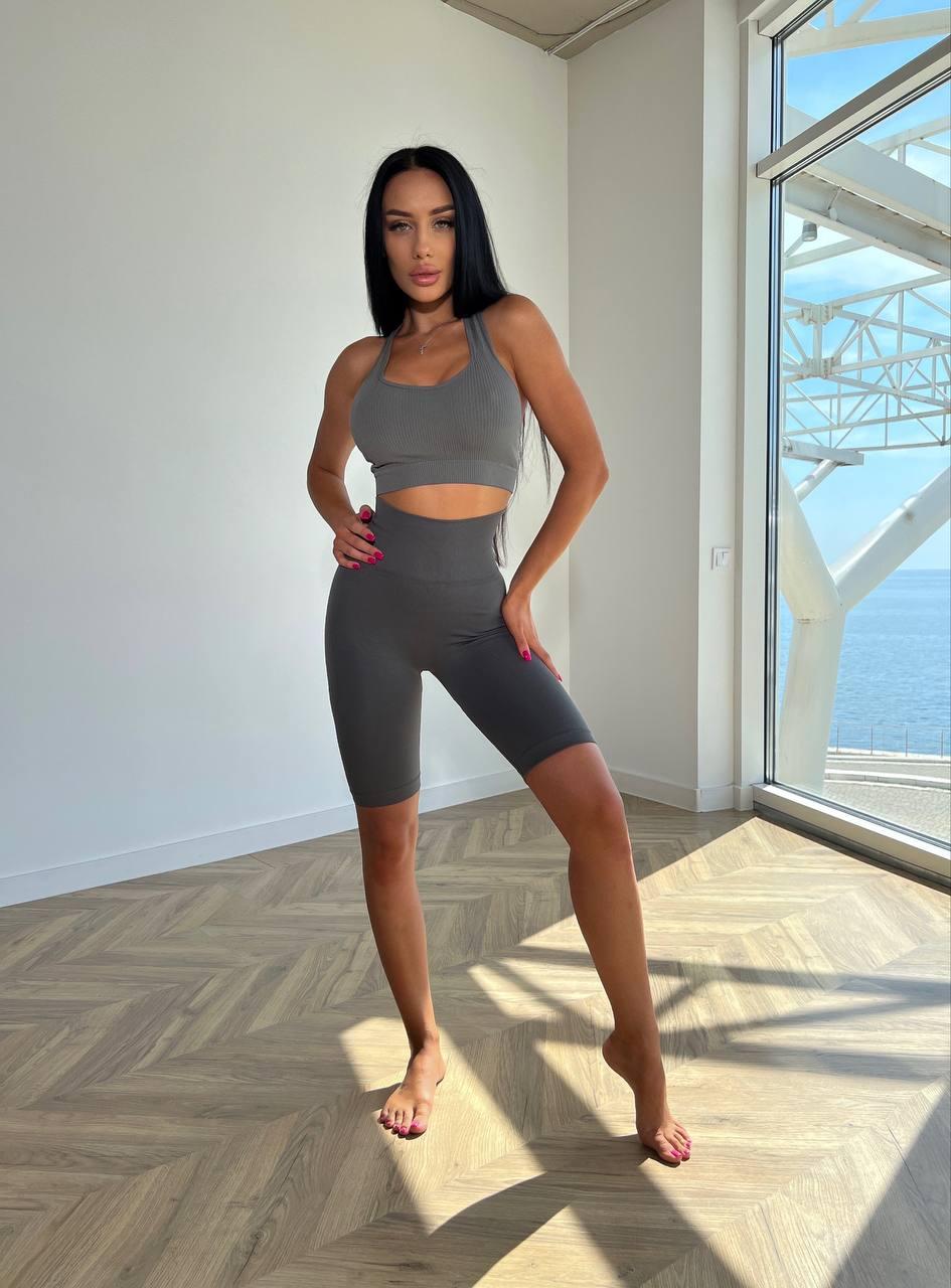 Топ FS1724/2 Сірий