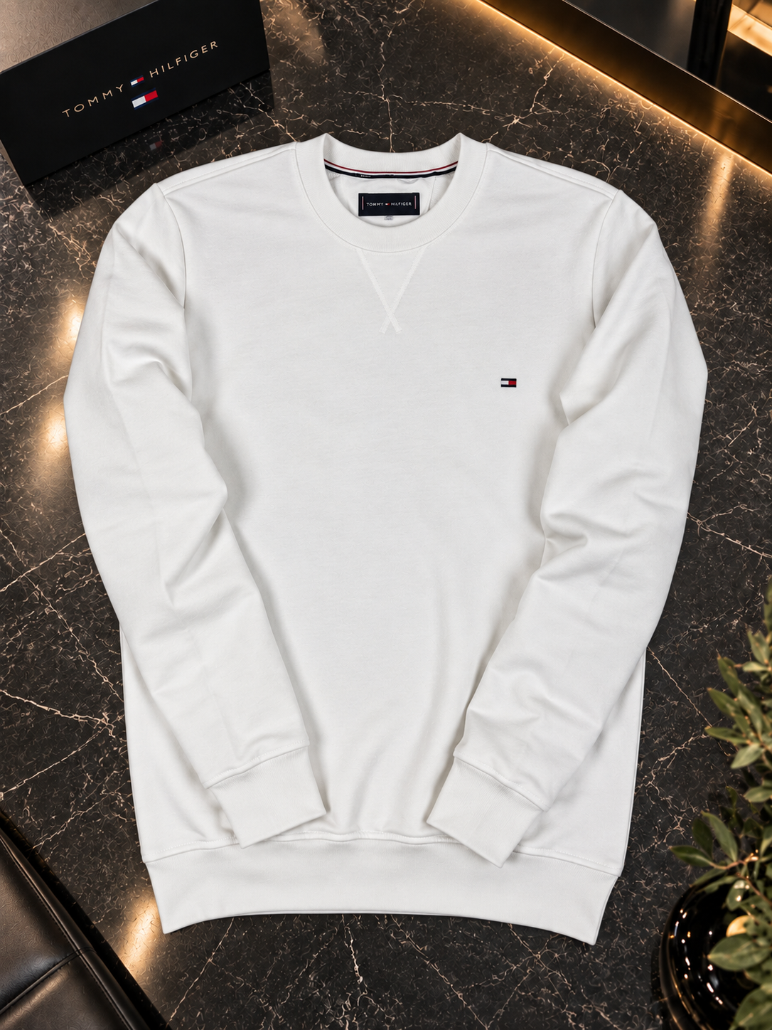 Чол свитшот Tommy 3 нитка мужской трикотажный белый всесезонный практичный и молодежный кофта без капюшона