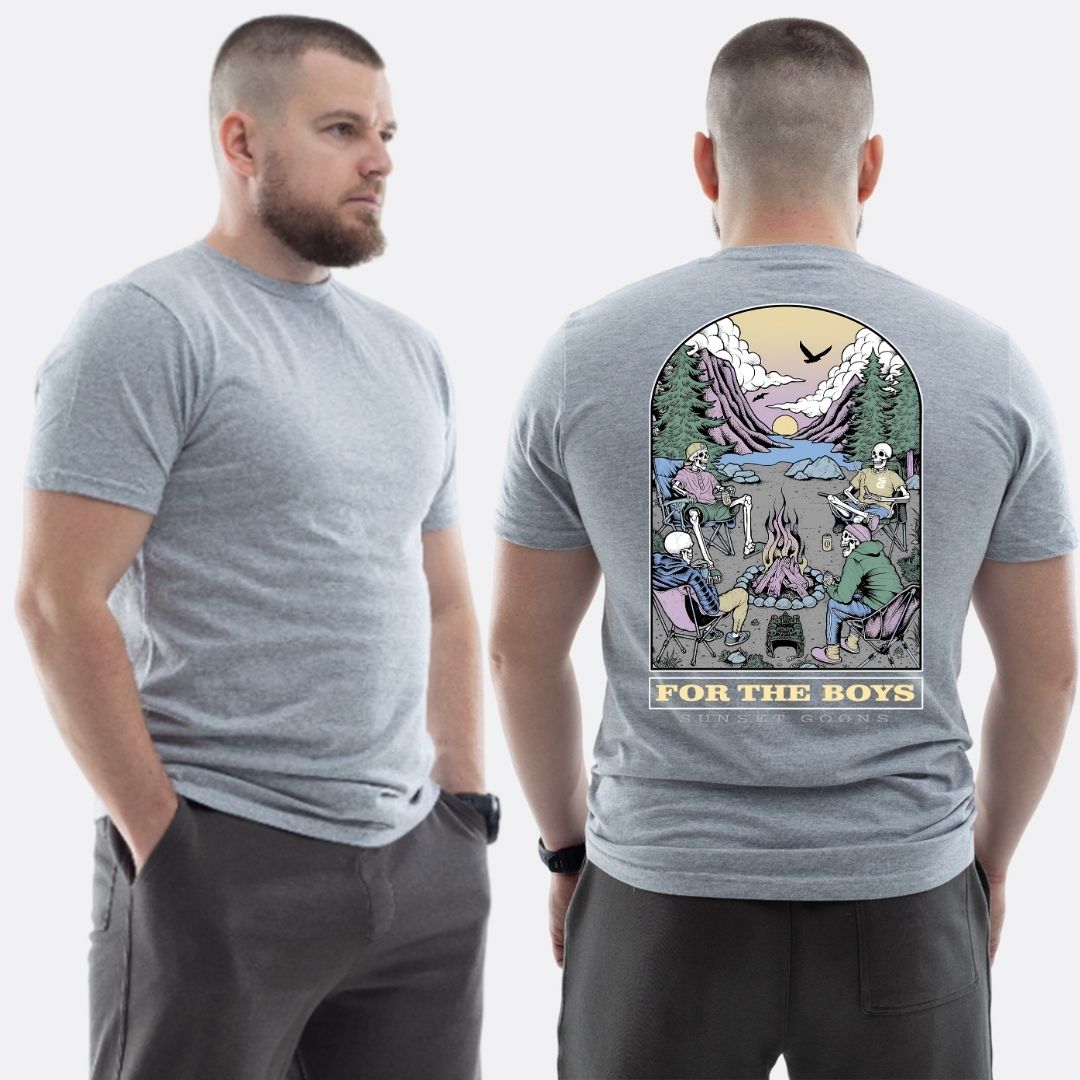Чоловіча класична футболка з принтом Sunset Goons for the boys для хлопців скелети біля вогнища , Світло сірий