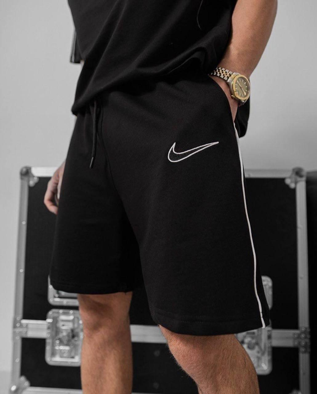 Комплект футболка и шорты Nike хлопковый летний модный и повседневный в уличном стиле костюм