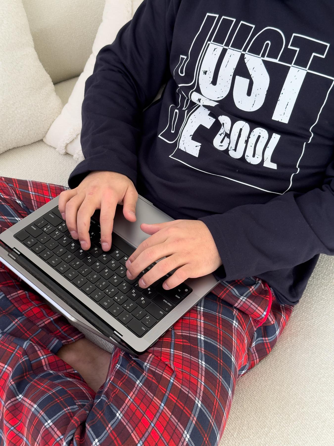 Піжама чоловіча тепла Just be COOL (штани+лонгслів) прінт, клітина червоно-синя - фото 2