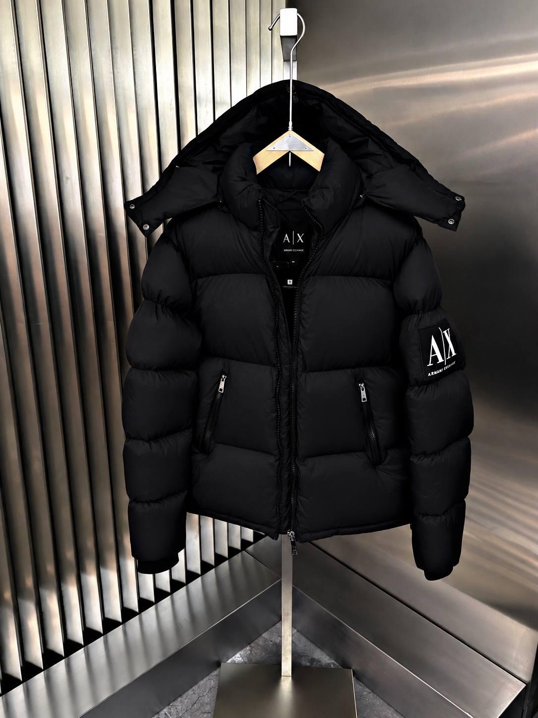 Мужская куртка Armani Exchange (зима) черная плащевка трендовая и базовая на молнии укороченная верхняя одежда