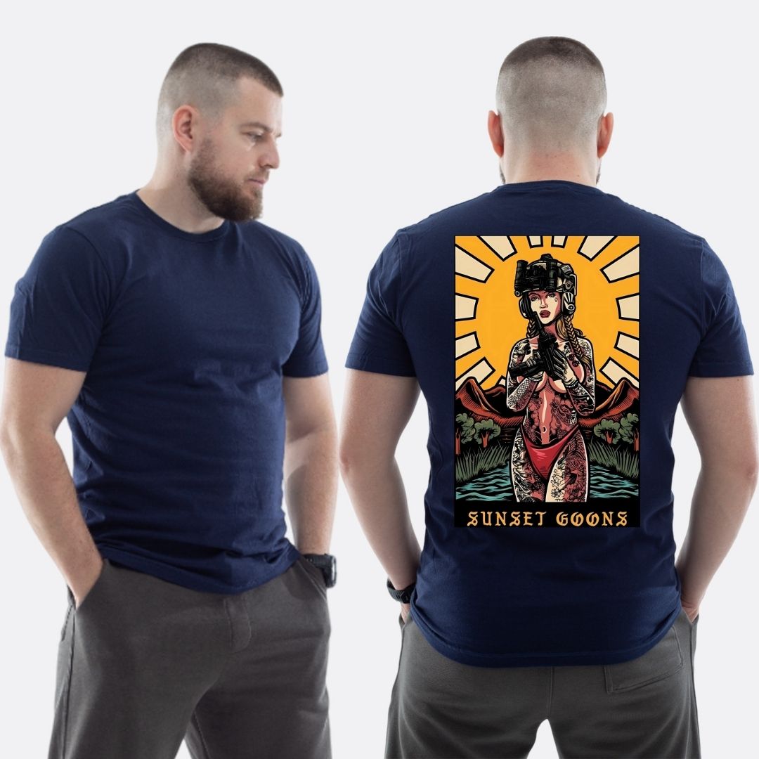 Чоловіча класична футболка з принтом Sunset Goons дівчина сонце полудень , Темно синій
