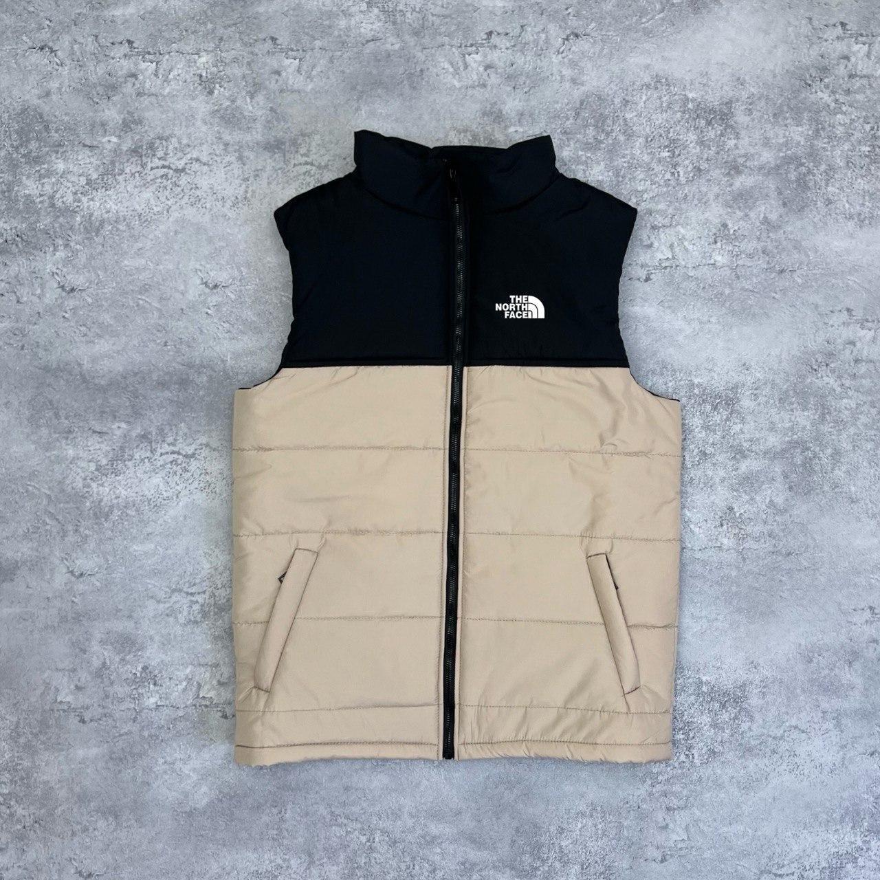 Жилетка The North Face (Черный/Кремовый) мужская летняя теплая на молнии на синтепоне прямого кроя безрукавка