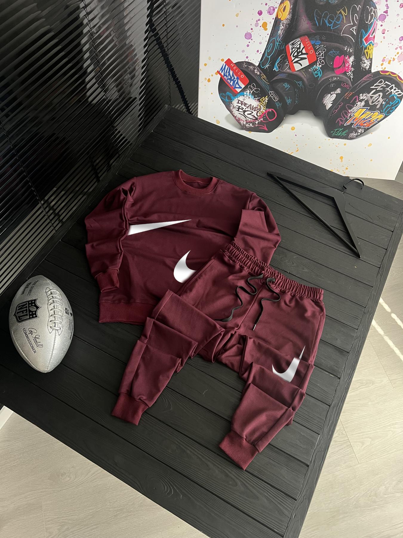 Комплекти свитшот Nike двунитка для города и прогулок костюм