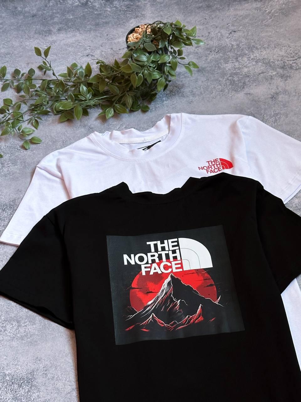 Чоловічі футболки TNF