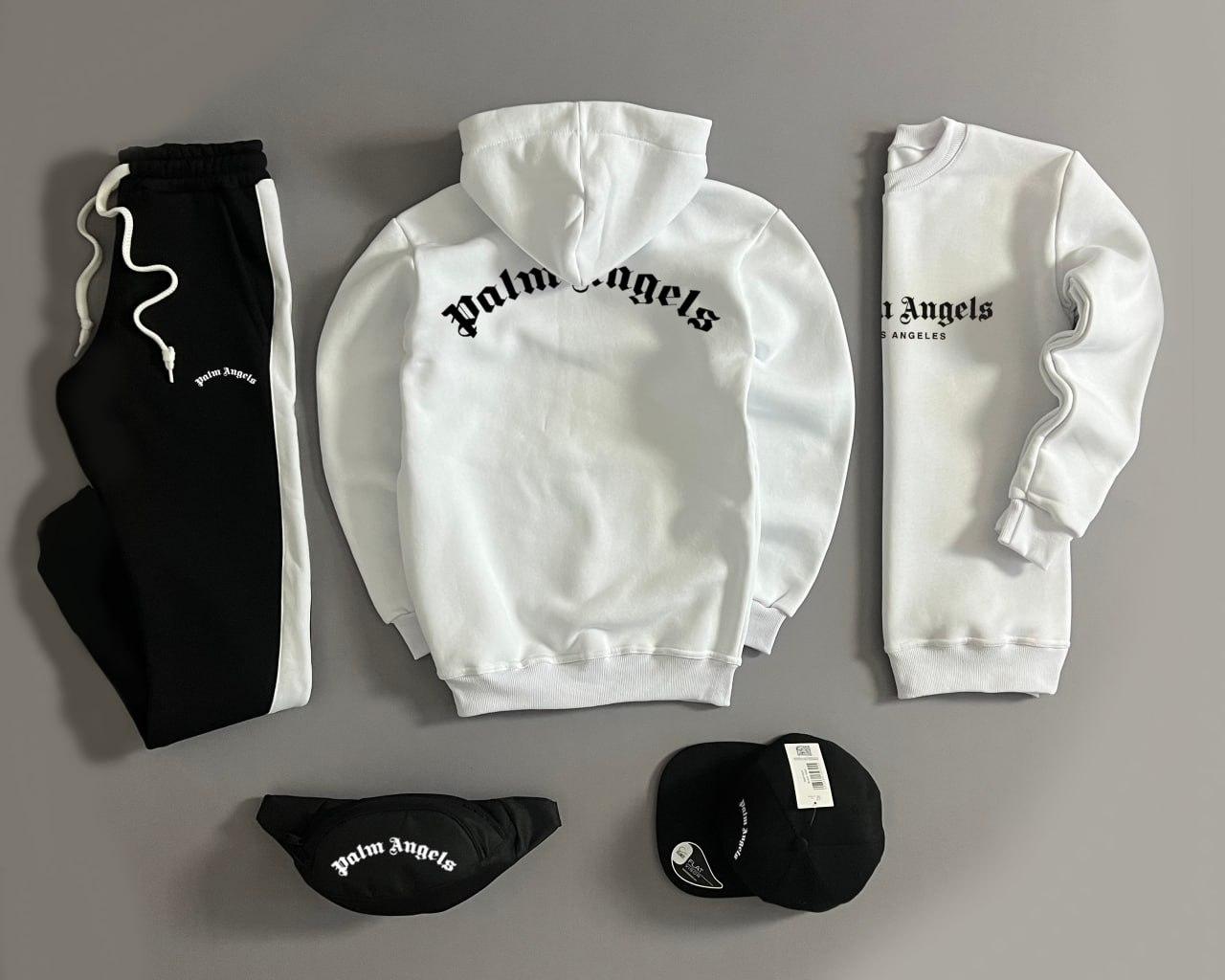 Зимняя коллекция сету Palm Angels в уличном стиле